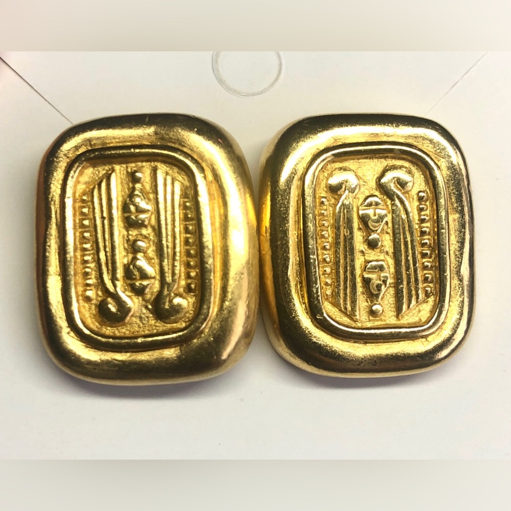 Carolee Vintage Egyptian Revival Gold Tone Unisex Cufflinks